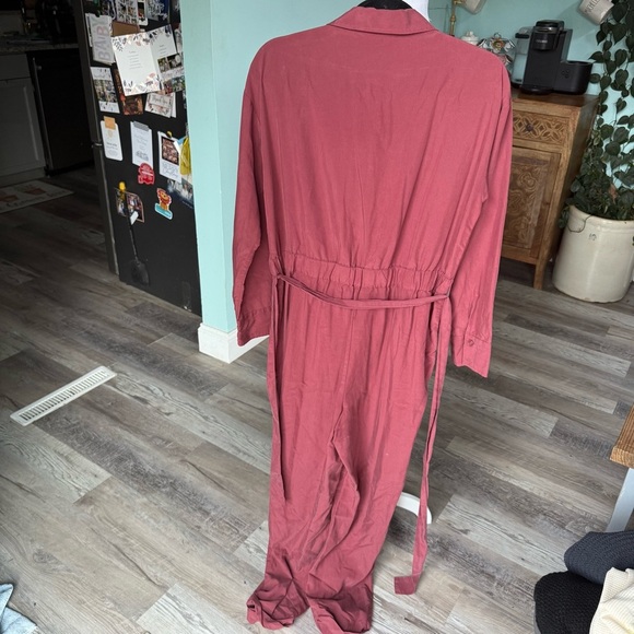 Express Women's Red Utility Button Down Belted Jumpsuit Size Medium - Picture 7 of 9
